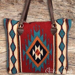 El Paso Saddle Blanket Trickster Southwestern Wool Tote Yellowstone Western